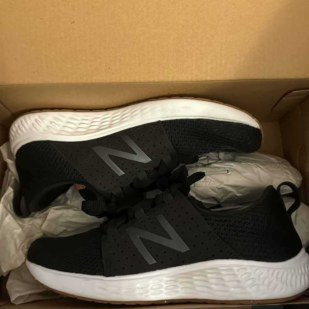 Women's New Balance Fresh Foam Size 5.5